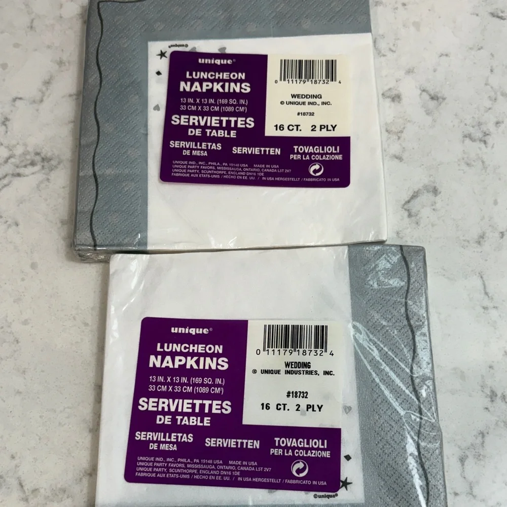 Nique Silver Heart Paper Napkins - Pack of Disposable Party Napkins